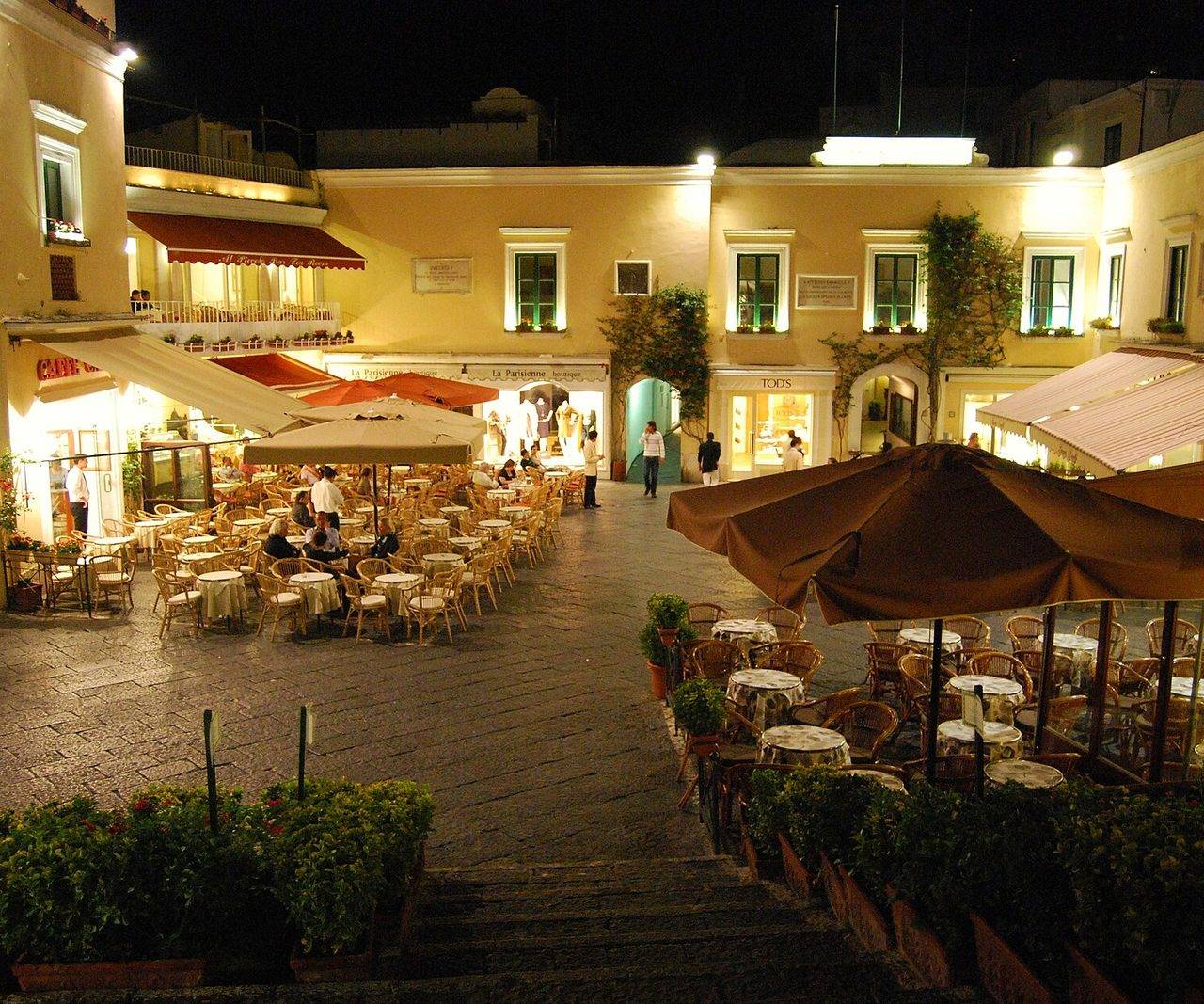 Capri with Children? Yes, and it's Pure La Dolce Vita