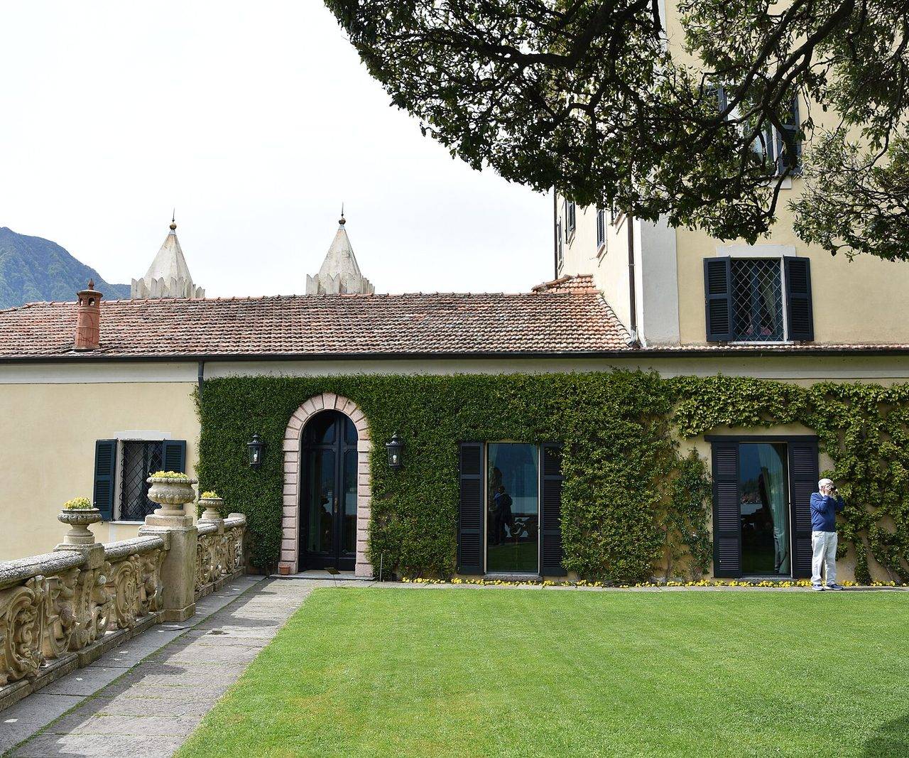 Lake Como, My Dear: An Insider's Guide to La Dolce Vita by the Water Lake Como, My Dear: An Insider's Guide to La Dolce Vita by the Water