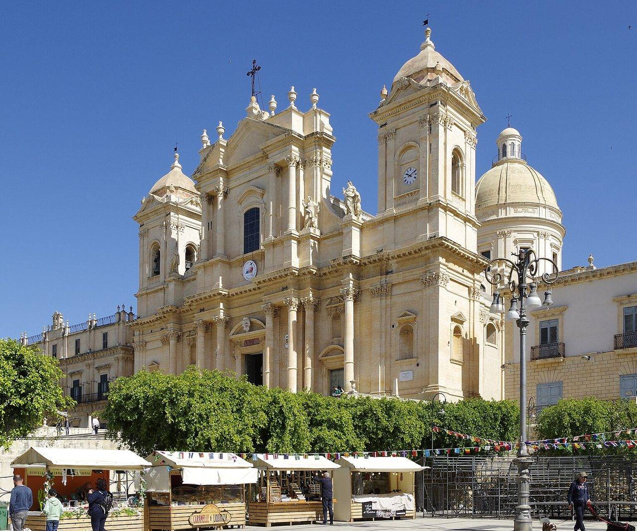 Noto's Coastal Charms: Beyond the Baroque Facades Noto's Coastal Charms: Beyond the Baroque Facades